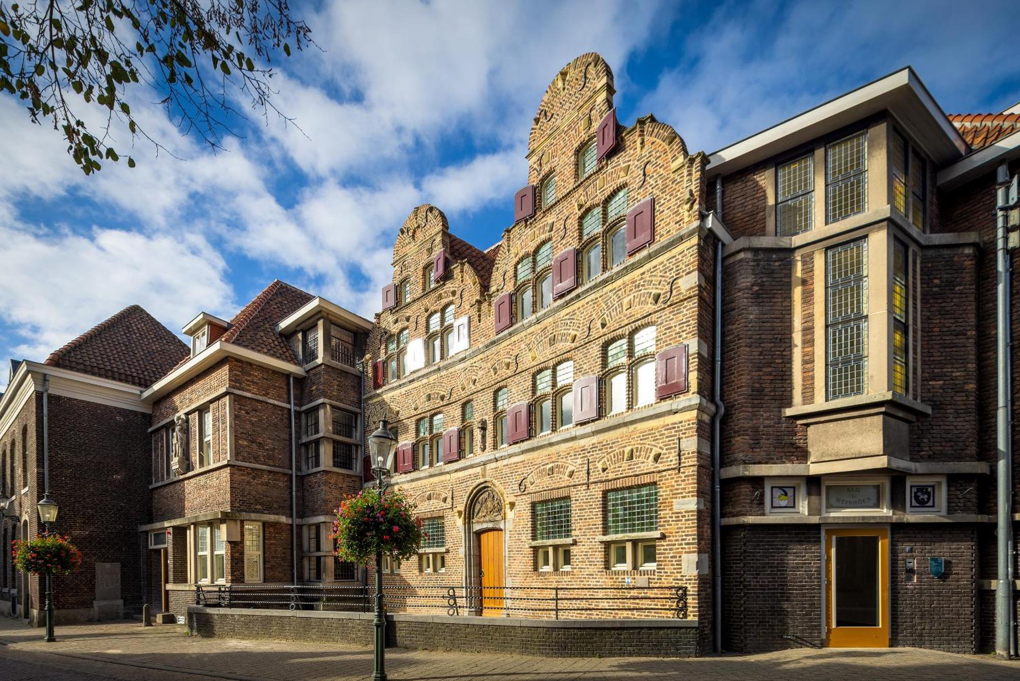 Stadsherberg Ald Weishoes - Hostel Venlo Exteriér fotografie